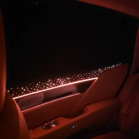 제네시스 G90 엠비언트 라이트, 안양 차주님 선택 기준은?
