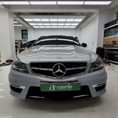 벤츠 C63 AMG 쿠페 랩핑, 화이트 변신과 디테일의 차이 시공 사진
