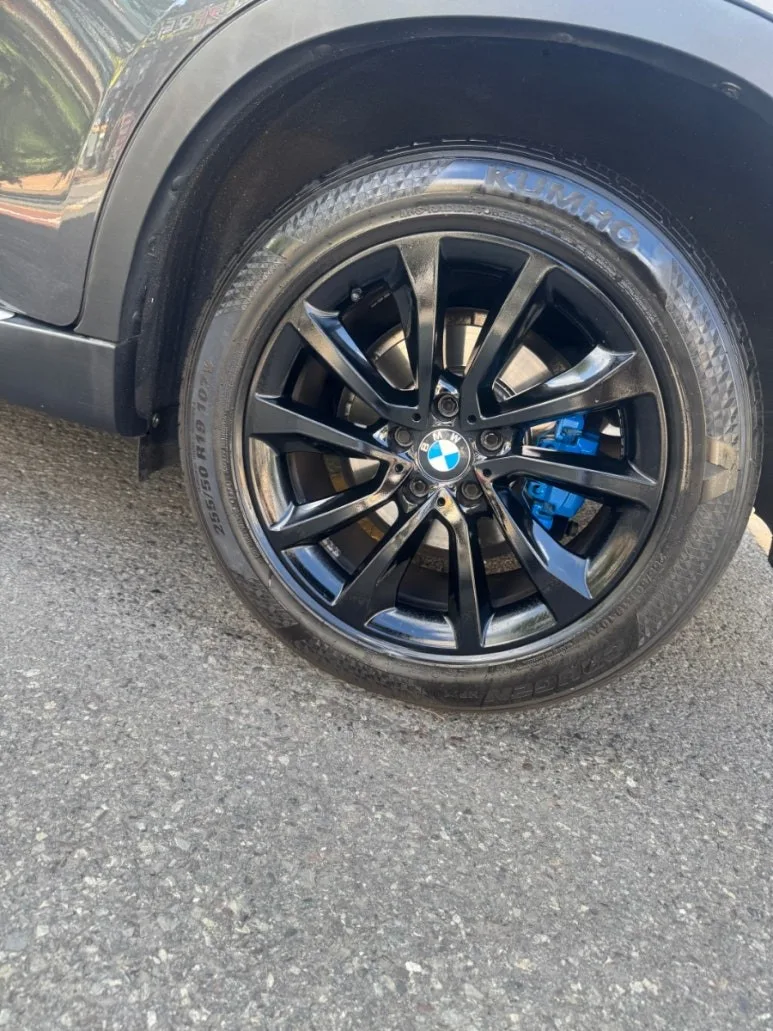 BMW X6 휠복원/도색, 비용과 결과 차이 분석