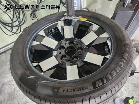 미니쿠페 휠복원, 성남시 차주분들께 알려드리는 선택 기준