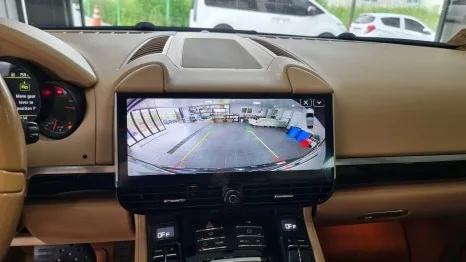 포르쉐 카이엔 안드로이드 올인원, 후방카메라 교체 이유