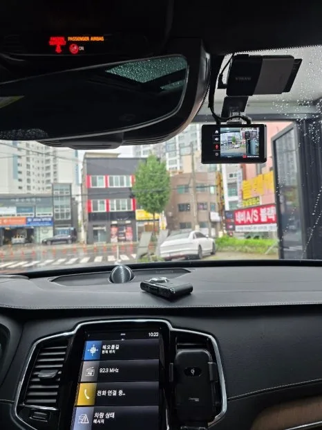 볼보 XC90 안드로이드 올인원, 왜 고민해야 할까?