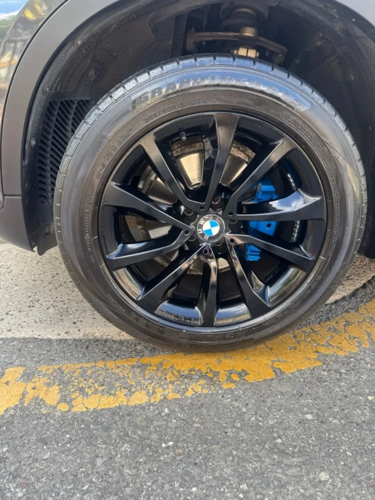 BMW X6 휠복원/도색, 비용과 결과 차이 분석
