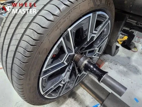 BMW 휠복원, 주차기스 후 이렇게 달라졌어요
