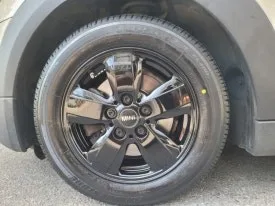 BMW 미니쿠퍼 휠복원, 블랙유광 도색으로 새 차처럼!