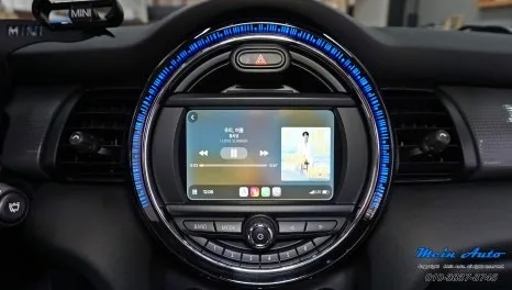 미니 쿠퍼 안드로이드 올인원, 뭐가 다를까?