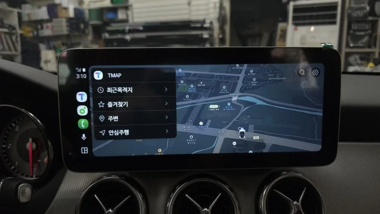 벤츠 GLA 안드로이드 올인원, 순정 고장 시 대안은?