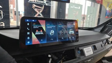 BMW 3시리즈 안드로이드 올인원, 타공 설치 전후 비교