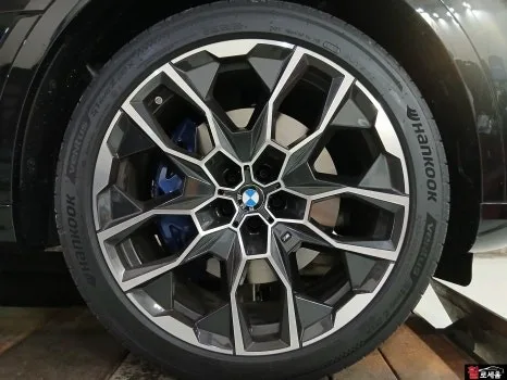 BMW X7 휠도색, 유광블랙 변신 전후 차이