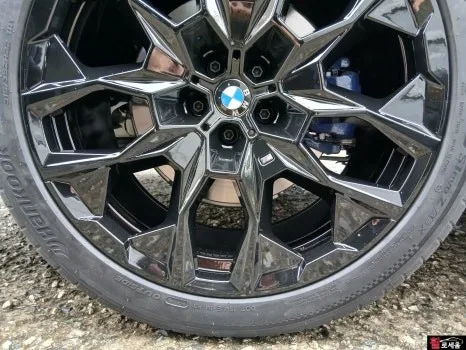 BMW X7 휠도색, 유광블랙 변신 전후 차이