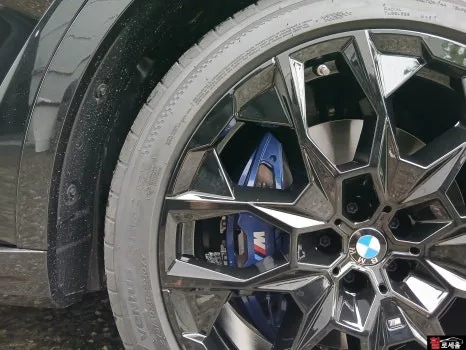 BMW X7 휠도색, 유광블랙 변신 전후 차이