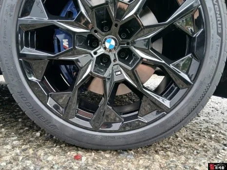 BMW X7 휠도색, 유광블랙 변신 전후 차이