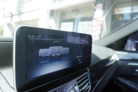 벤츠 E클래스 W212 안드로이드 올인원, 비용은 어떻게 결정될까?