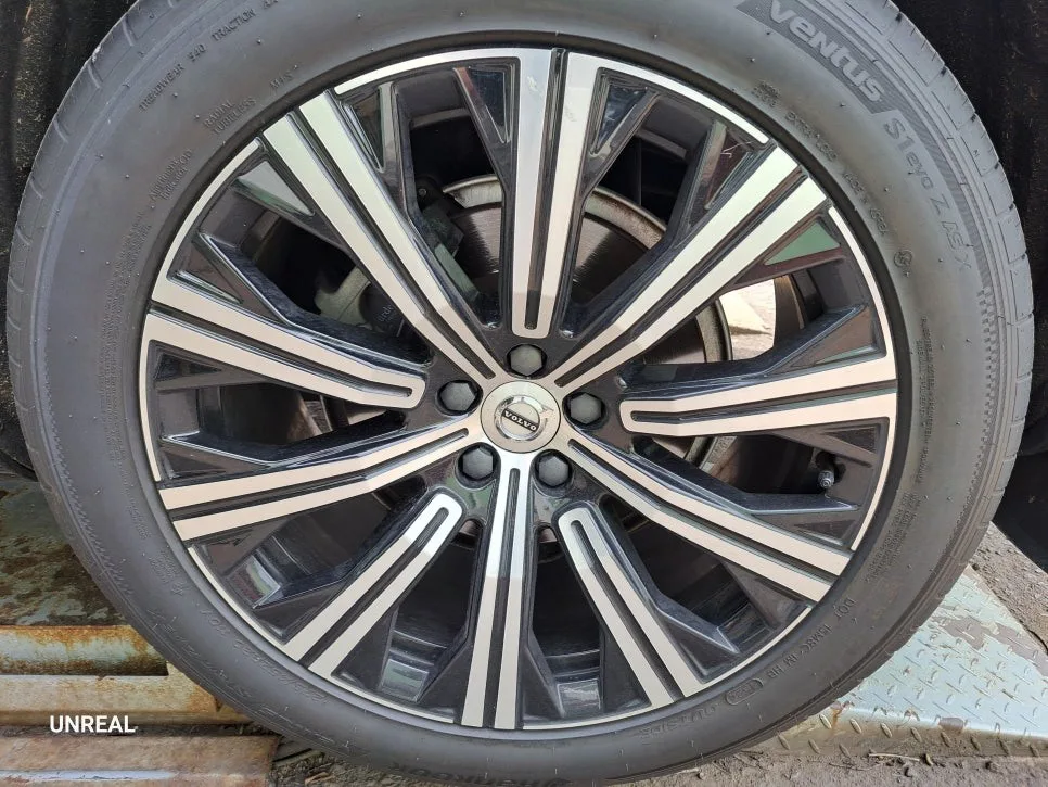 볼보 XC90 휠복원, 스크래치 어떻게 해결할까?