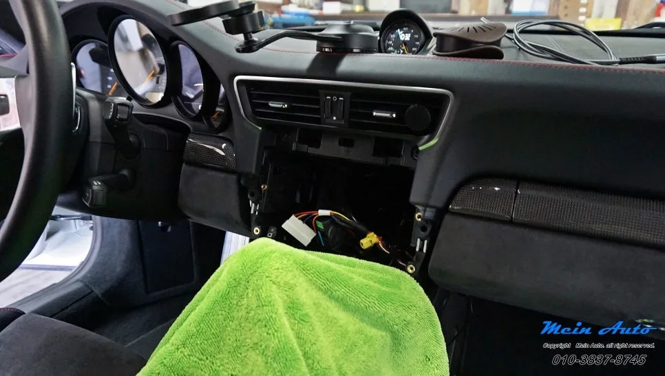 포르쉐 911 안드로이드 올인원, 꼭 필요할까?