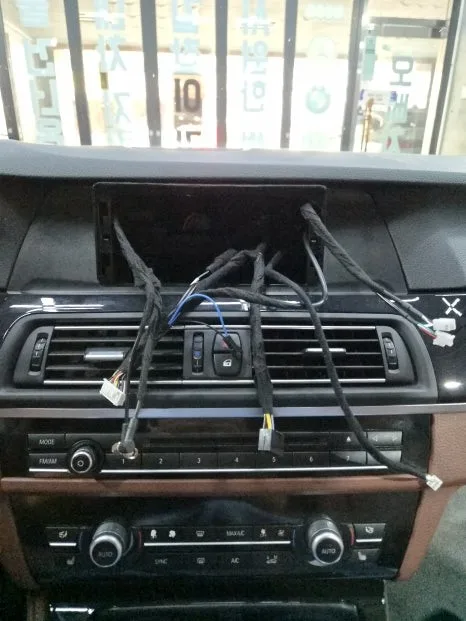 BMW 5시리즈 안드로이드 올인원, 왜 필요할까?