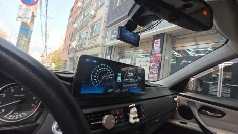 BMW 3시리즈 안드로이드 올인원, 타공 설치 전후 비교