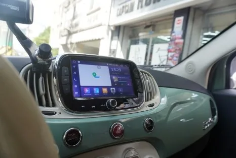피아트 500C 안드로이드 올인원, 순정 모니터 고장 시 대안은?