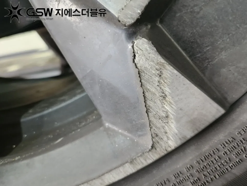 미니쿠페 휠복원, 성남시 차주분들께 알려드리는 선택 기준