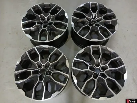 BMW X7 휠도색, 유광블랙 변신 전후 차이