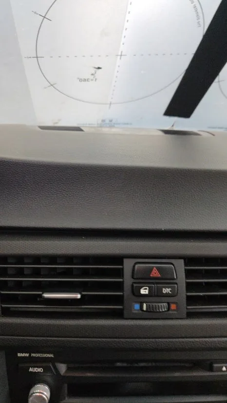 BMW 3시리즈 안드로이드 올인원, 타공 설치 전후 비교