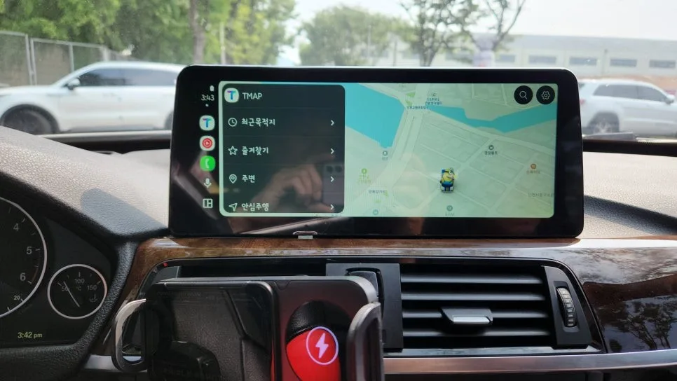 BMW 3GT 안드로이드 올인원, 뭐가 다를까?