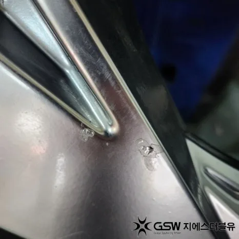 제네시스 GV80 휠복원, 스퍼터링 손상 시 이렇게 결정하세요