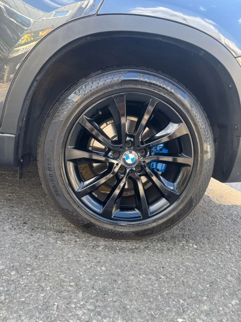 BMW X6 휠복원/도색, 비용과 결과 차이 분석