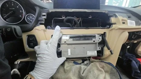 BMW 3GT 안드로이드 올인원, 잘못 설치하면 생기는 일