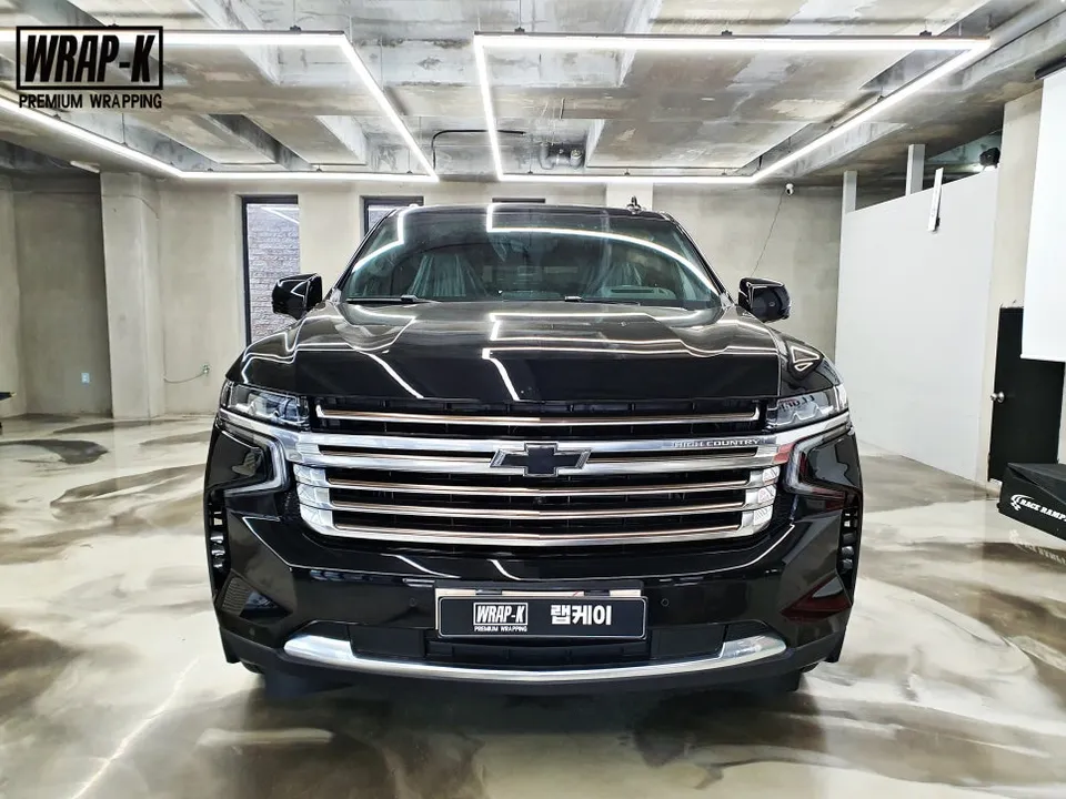 Chevrolet Tahoeのカーラッピング事例｜費用目安・仕上がり 写真