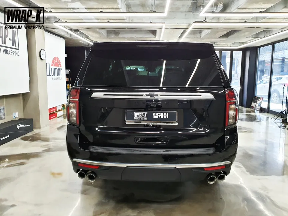 Chevrolet Tahoeのカーラッピング事例|費用目安・仕上がり 施工写真 1-1