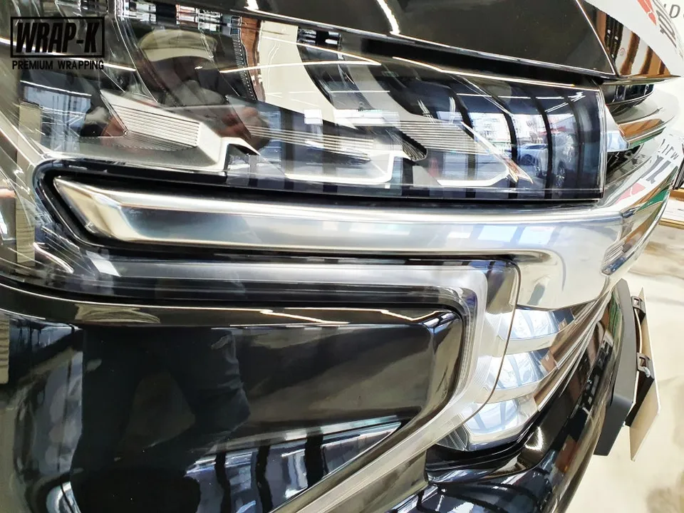 Chevrolet Tahoeのカーラッピング事例|費用目安・仕上がり 施工写真 2-2