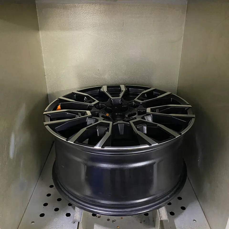 BMW X5 wheel repair - BMW X5 Wheel Repair & Painting Review - Same-Day Finish photo 5