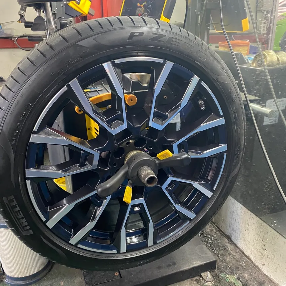 BMW X5 wheel repair - BMW X5 Wheel Repair & Painting Review - Same-Day Finish photo 7