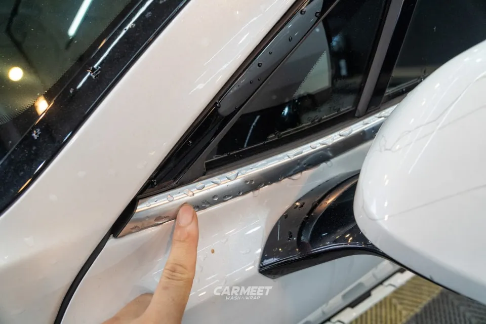 Kia K8のガラスコーティング事例｜費用目安と仕上がり 施工写真 3-1