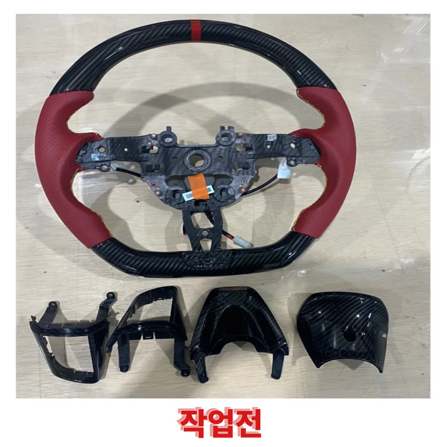 Kia Stinger steering wheel - Kia Stinger D-Cut Carbon Steering Wheel Upgrade Review photo 3