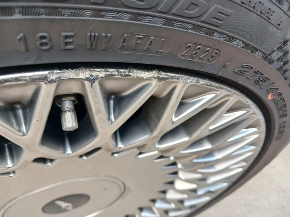 Genesis G90 wheel repair - Genesis G90 Wheel Repair & Painting Review — Cost & Results photo 3