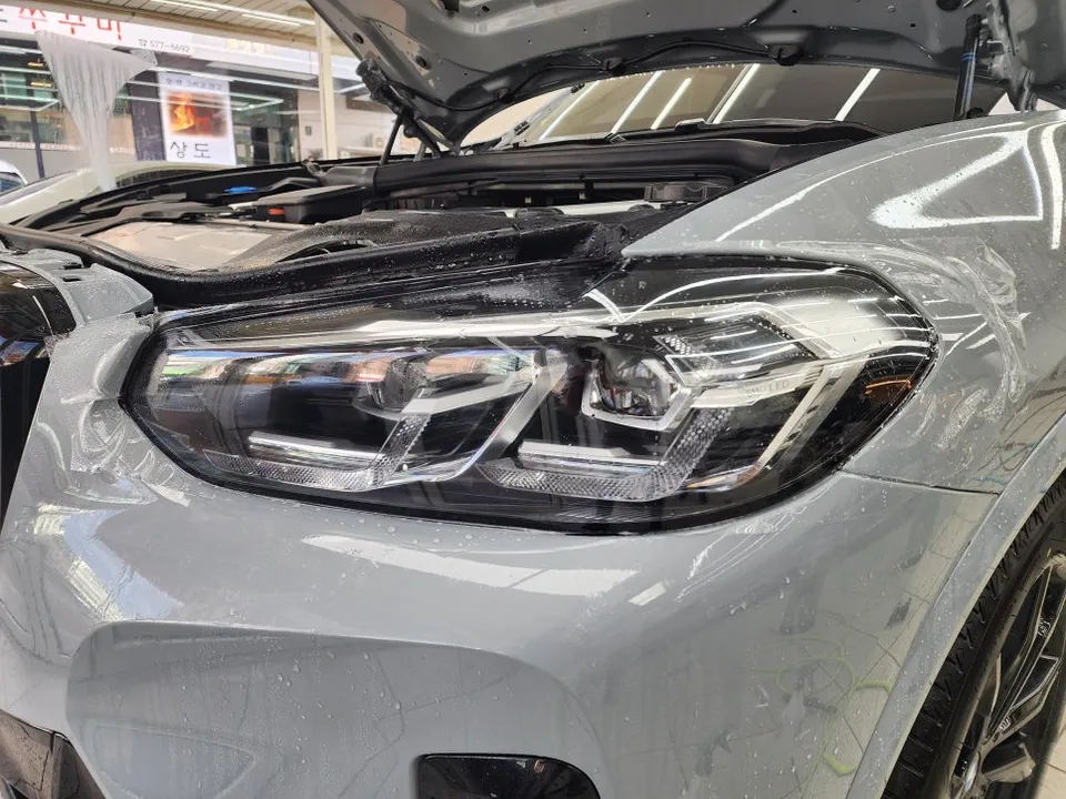 BMW X6のPPF施工事例｜STEKダイノシールドで保護 施工写真 2-2