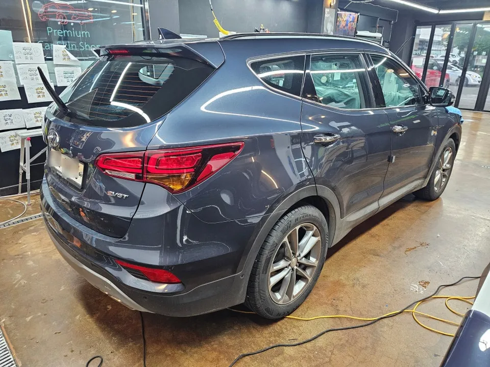 Hyundai Santa Fe DMのカーフィルム施工事例｜費用目安・仕上がり 施工写真 3-2