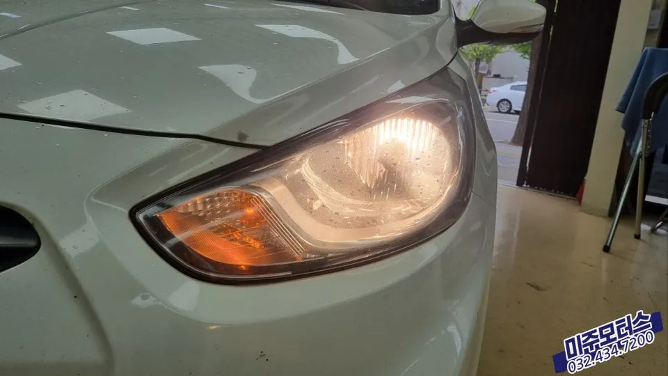 Hyundai Accent lighting upgrade - Hyundai Accent Lighting Upgrade Review: Legal LED Headlamp Conver photo 4