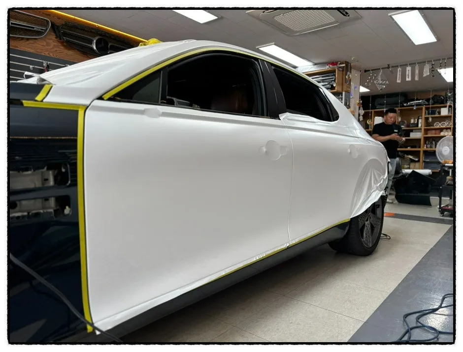 Genesis G80のカーラッピング事例｜費用目安・仕上がり 施工写真 3-2