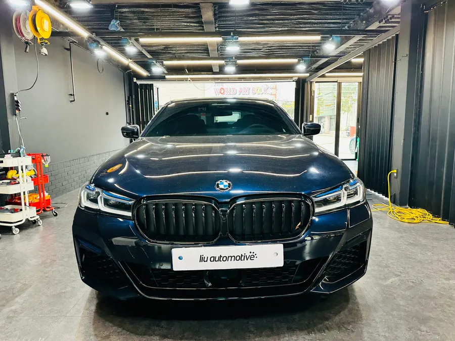 BMW 5 Series body kit - BMW 5 Series Body Kit Installation Review photo 4