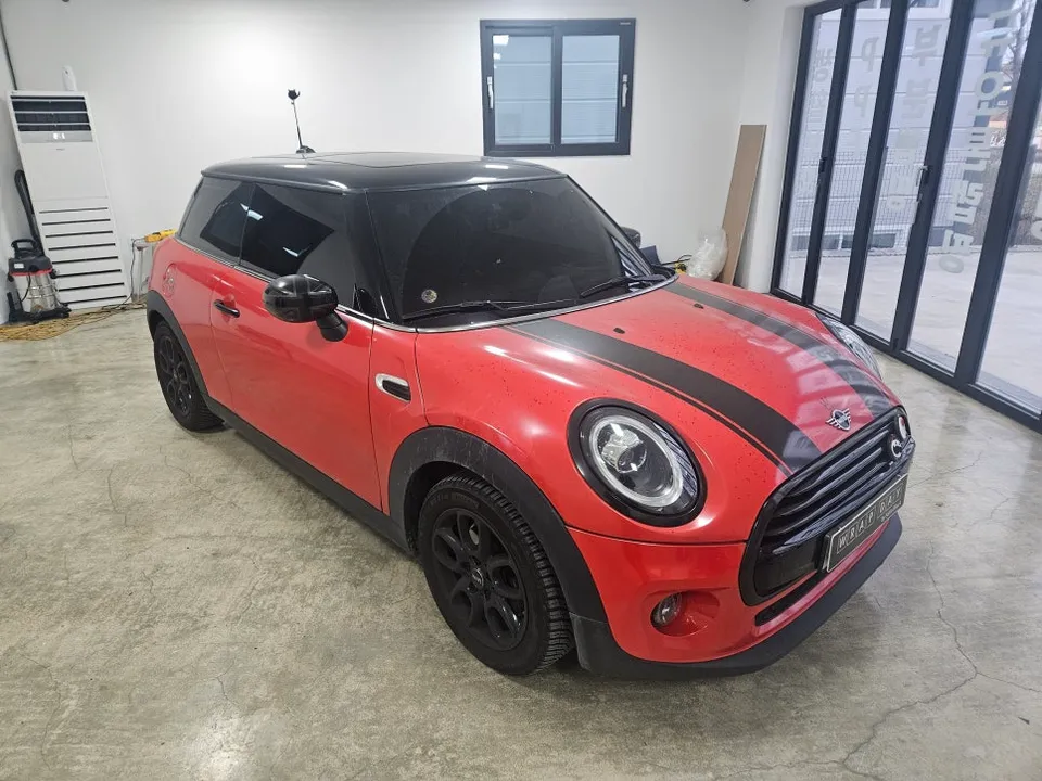 MINI Vinyl Wrap Removal Review — Restored to Original Color photo 2