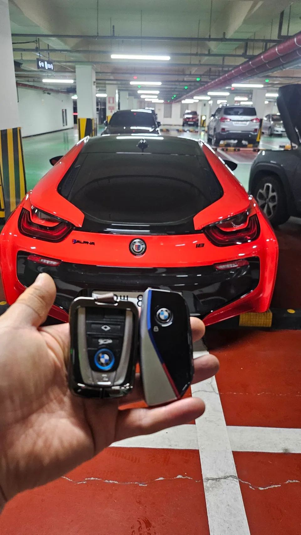 BMW i8 oem options - BMW i8 OEM Options Review: Smart Key Upgrade Cost photo 5