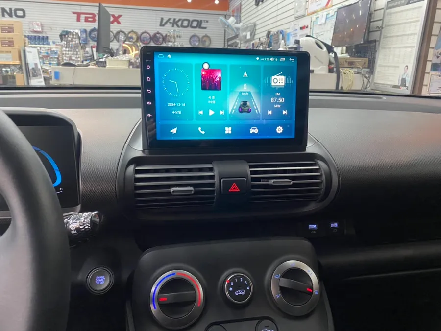Hyundai CasperのAndroid Auto・CarPlay取付事例 写真