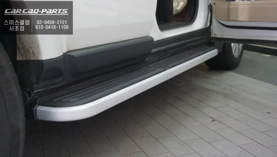 Land Rover Discovery 4のAndroid Auto・CarPlay取付事例 施工写真 6