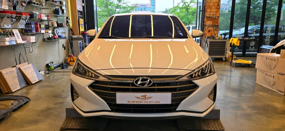Hyundai Elantra AD lighting upgrade installation result