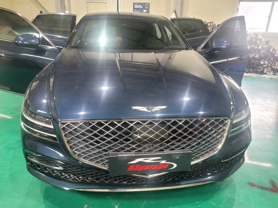 Genesis G80 RG3 OEM Options Review — Enhanced Features
