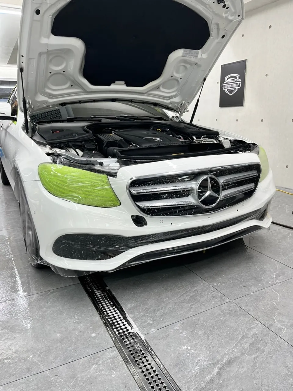 Mercedes-Benz Eクラス W213 PPF施工事例｜費用目安・仕上がり 施工写真 2-2