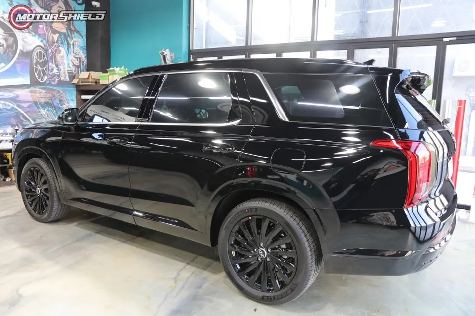 Hyundai Palisadeのカーラッピング事例|費用目安・仕上がり 施工写真 2-2